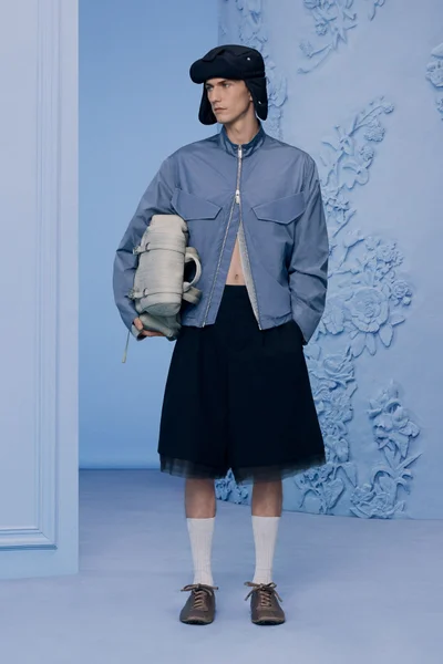Look 30
